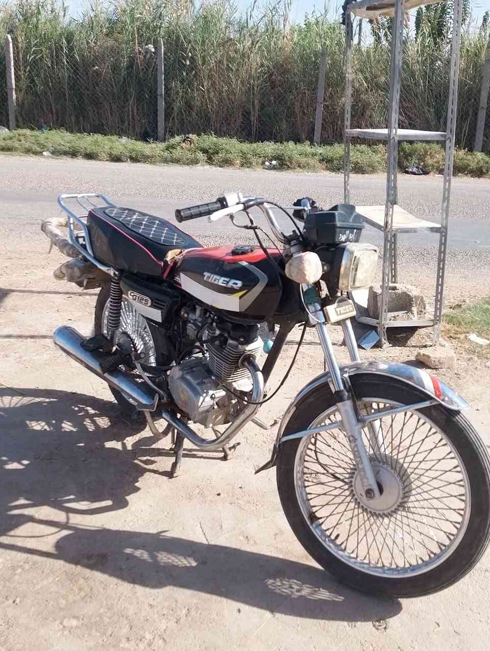 للبيع تايكر 21 كفاله اوراق كامله سعر 400 وبيه مجال شراي يتصل‏‪***********‬‏-***********ديالى خالص
