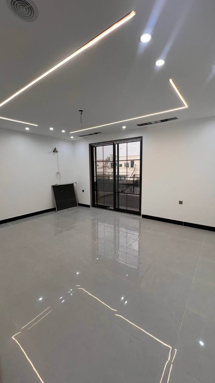 مجمع مهندسين اربيل • ٢٠٠م • ٦غرف نوم