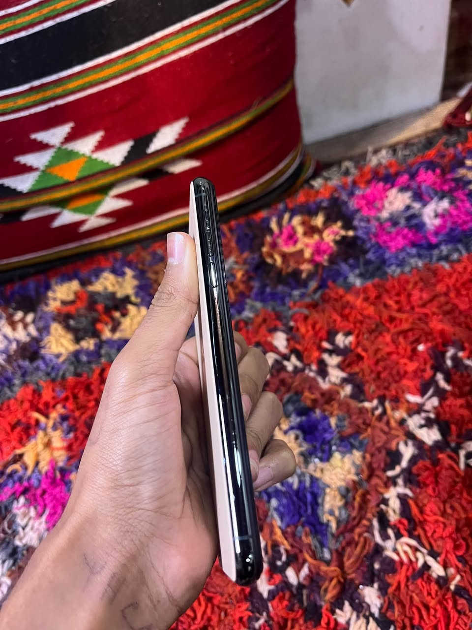 آيفون 11 برو ماكس • ٢٥٦ • مبدل شاشه