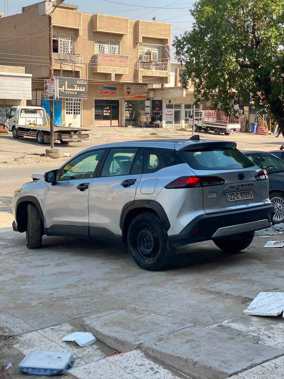 كورلا كروس 2023 وارد امريكي رقم اربيل سنوية 2029 ماشية 57 ميل 
بيها بابتين كلير جهة السايق 
وحادث امريكا موضح بالصور 
بنيد تبديل + جاملغ صبغ
ايرباك ستيرن فقط
مواصفات LE 
رادار امامي 
كروز سرعة تفاعلي
اشاير LED
بگ لايت LED
عدسات LED عالي ناصي
مانع الخروج من المسار
اوتو ستوب
مانع تصادم امامي
اوتو بارك 
نظام الملاحة
ابل كار بلاي
اندرويد اوتو
مقاعد مخمل لون حليبي على صحراوي
مسوي الها ادامة كامله من بلكات ونوزلات وتنضيف غرفة الاحتراق 
السيارة جاهزة على اخر حباية 
كير محرك صدر امامي صدر خلفي جاهز ومكفول
بغداد - البياع 
السعر : 158 وبيها مجال 
***********
