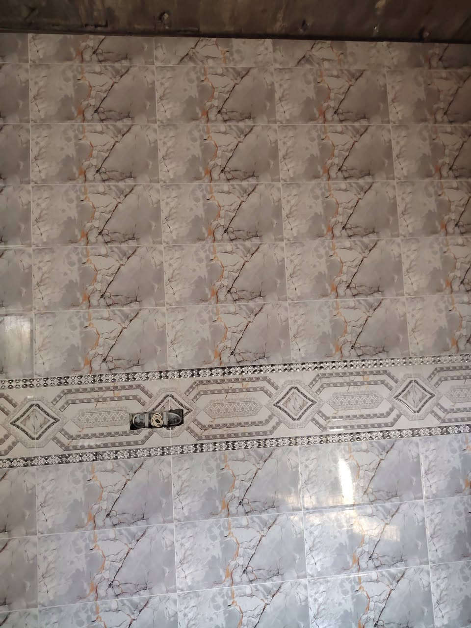 سيراميك • ارضيات • شغل رقم واحد