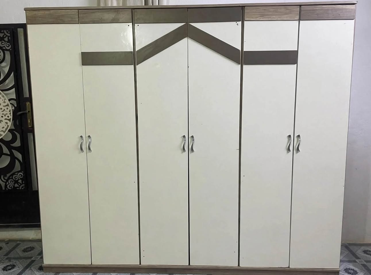 غرفة تركي • ٨ قطع • بغداد