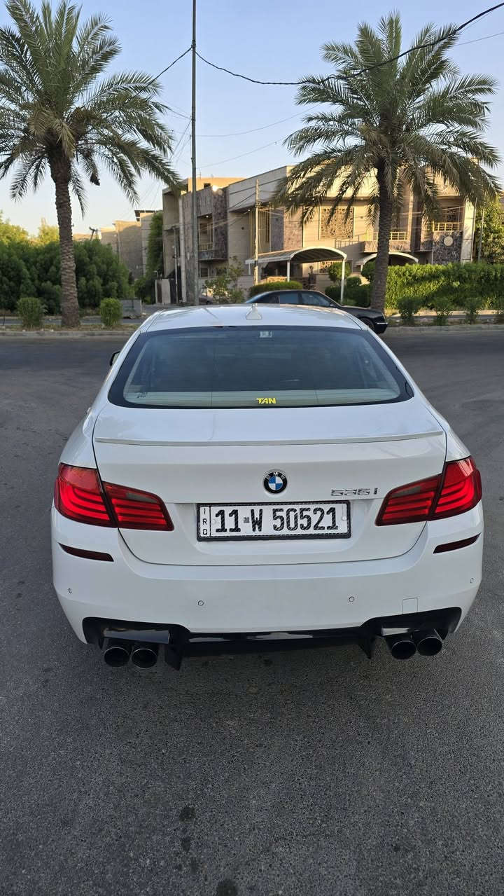 بي ام 2011 امريكي حجم 535 محرك N55 نوزل قصير 
أرغب شي بل بي ام تخم تاير تبريد ثلج صدرها نص عمر 
محرك 6V سلندر  سياره بيها قطعيتن صبغ 
السعر 145 بيها مجال الاستفسار *********** مكاني بغداد
