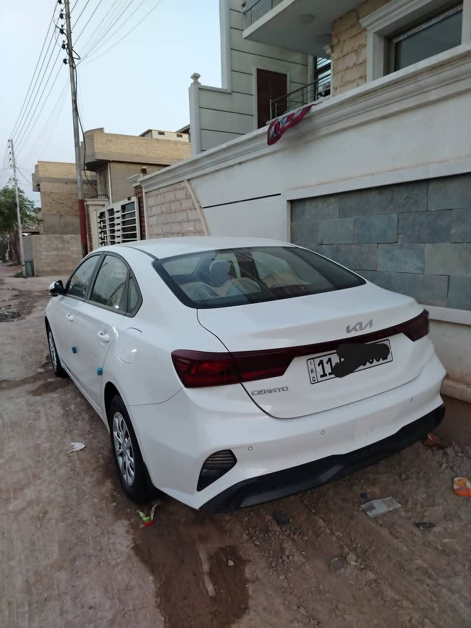 سيراتو 2024 رقم بغداد بسمي 
مكينة 2000 
مكفوله عدة ملاحضات بصور 
السعر 158 ورقه 
مكان بغداد
***********
***********
