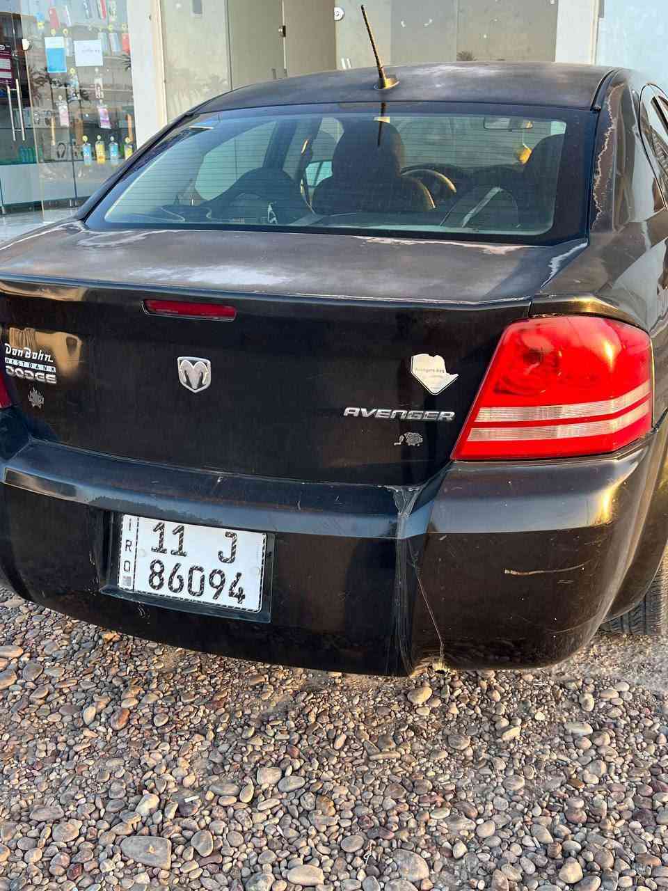 السلام عليكم 
للبيع فقط فقط بدون مراوس أو اقساط 
دوج افنجر  ٢٠٠٩ 
محرك ٢٤٠٠ 
سيارة كير ومحرك كله مكفول كهربائيات كلها مكفول 
بيها صبغ حزام 
بيها تبديل جاملغ +باب السكن 
رقمها بغداد انكليزي 
بأسمي السيارة تحويل ثاني يوم 
سيارة حلوه ونضيفة واحلى من الصور 
بيها نقص فقط تبريد السونار موجود ويه الصور 
ب 47وبيها وبيها مجال لان مستعجل على بيعتها 
مكان بغداد -المشاهدة 
 وهذا رقمي :***********
