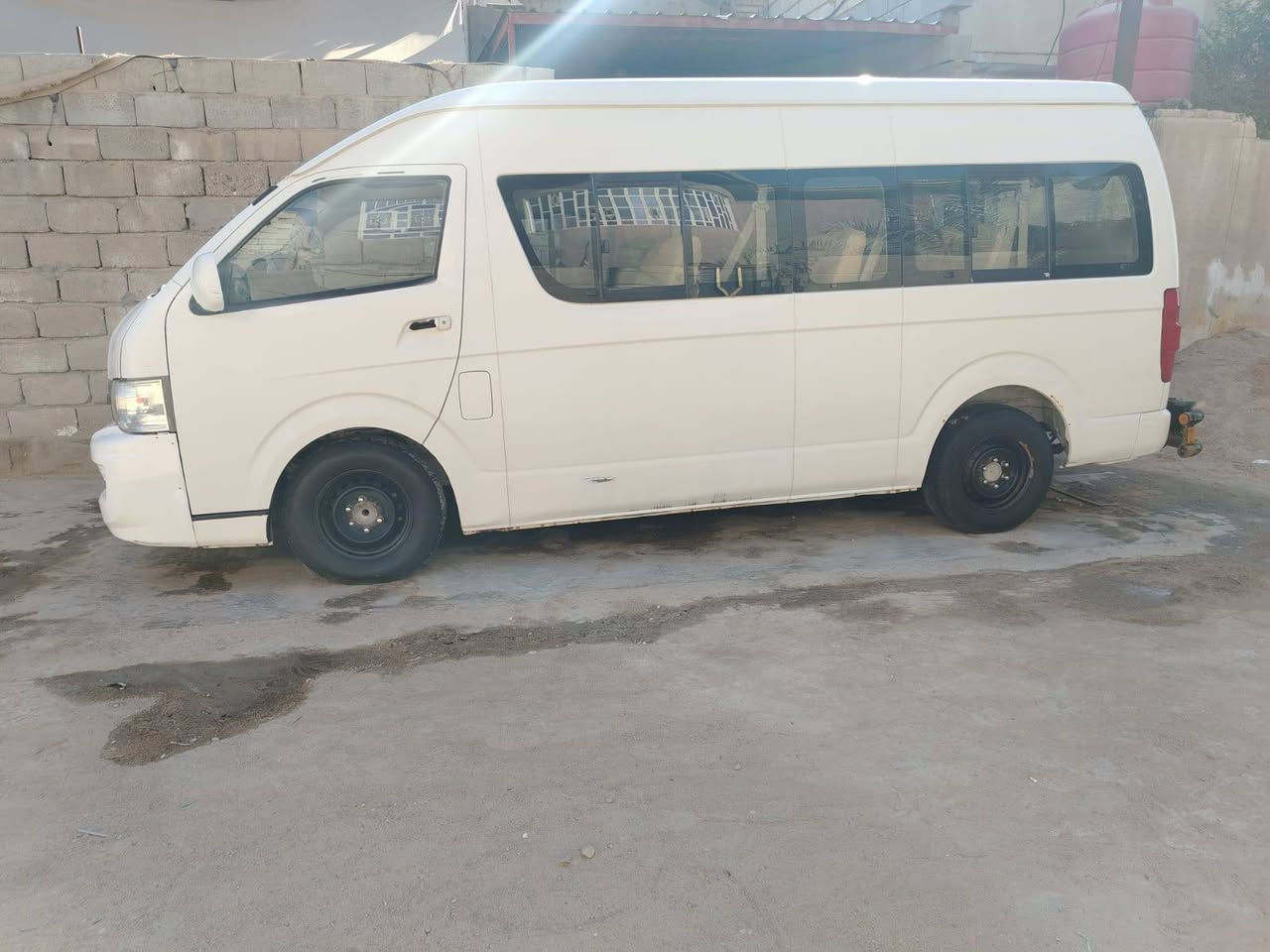 سلام عليكم جنبي موديل ١٩ للبيع 
سياره مكفوله من الضربه والصبغ 
السعر ١٤٥ 
هاتف :
 ***********
مكان السياره بصره
