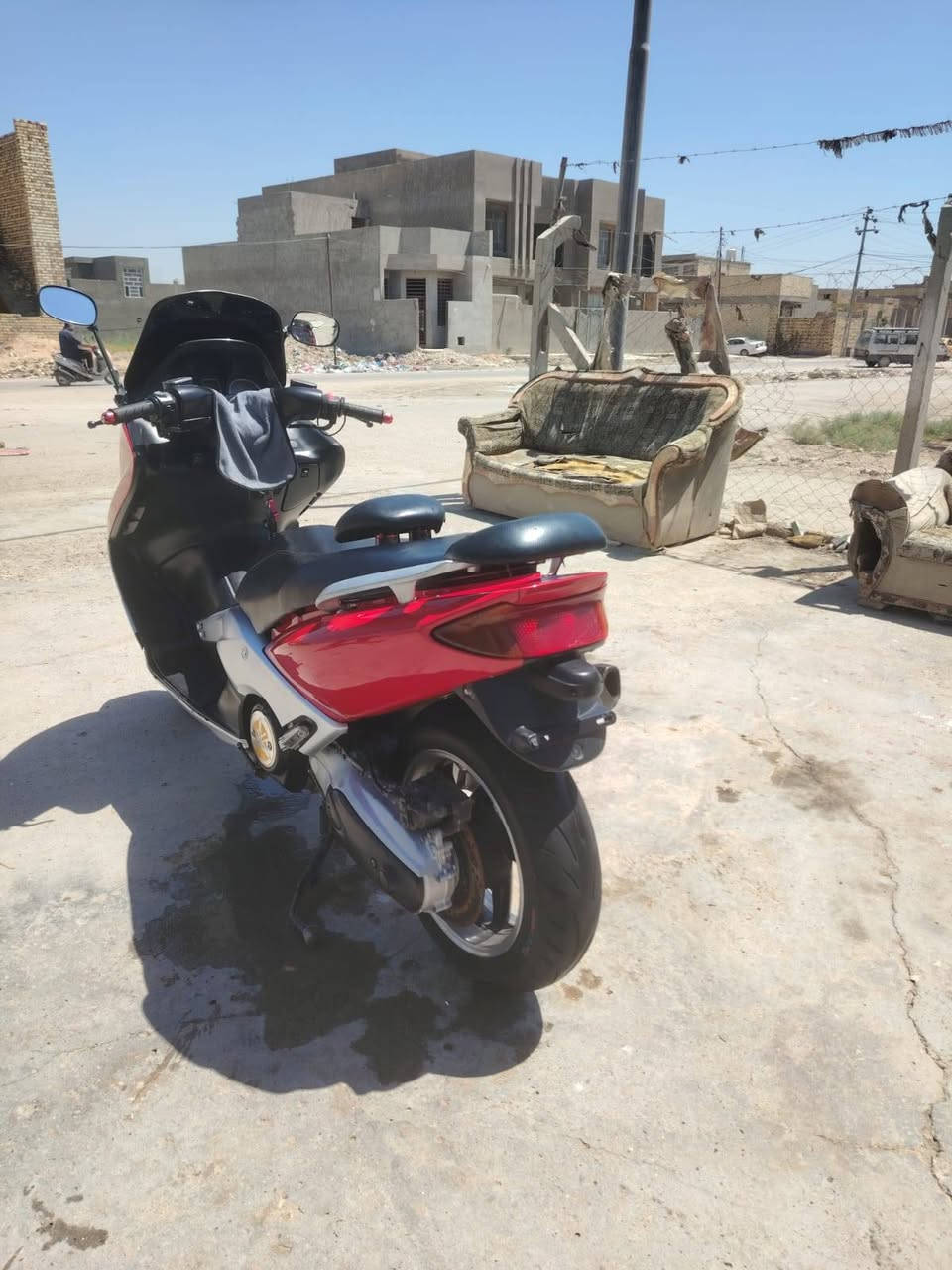 للبيعTMAX دراجه حلوه وشفت عينك موديل 2008 سعره20وبيه مجال للشرائي مكانه حله بابل بكرلي رقمي ***********
