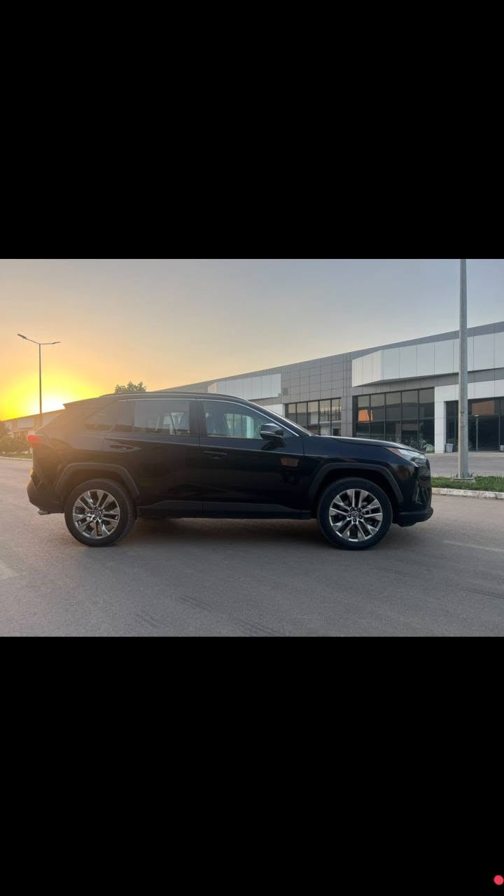 Toyota rav4 
مواسەفات xle prymar فولفول مواسەفات سڵاید کۆدی دەرگا کوشن جڵد کوشن کارەبا و هیتەر ڕادارو خەتی جادەو کامێرا سندوق شەفت 4جام ئۆتۆ بەسمەو سوکان فۆلیۆم تەحدید سرعە سەیارەکە تەنها سندوقی دواوەی بۆیاخە و لەگەڵ دوپەڵەی بچوک جەلاتینی هەیە بێناوگرتن بێ ئێرباگ هەموشتێکیم نوسیوە وێنەی ڕەقەم شانسیم داناوە 
سعری/210مەجال
***********; *********** السليمانية, العراق
