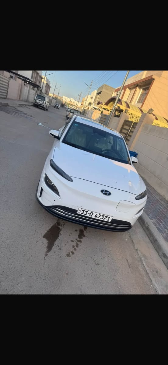 السلام عليكم
كونا الكتريك
يعني كهرباء بالكامل 
سياره جديده صور الحادث مرفقه بالمنشور
موديل 2023
بغداد 
فول مواصفات 
فتحه سقف بصمه 
كشنات كهرباء هاندبريك دكمه
تحديد مسار هيترات بالكشن 
تشغيل عن بعد
رادار امامي خلفي
توقف ذاتي
كيجات ديجتال 
السياره جاهزه من كير ومحرك وصدر وتبريد
سعرها مناسب جدا وتكدر تشوف خواتها بيش معروضات
سعرها 125 
مكاني بسمايه او البياع
***********
