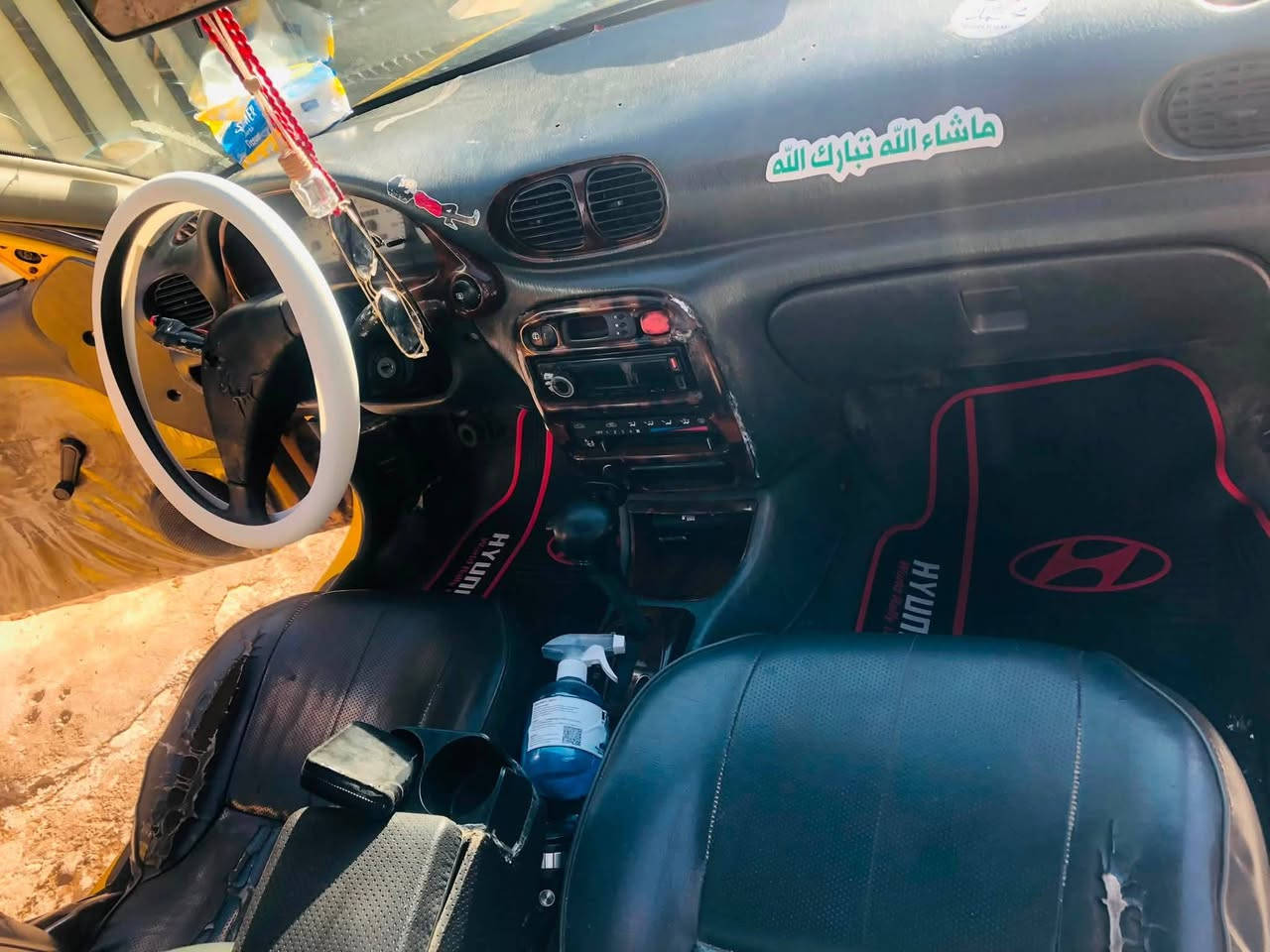 هوندا اكسنت خصوصي مشروع وطني  موديل 1997اوتماتيك سيارة بسمي دفتر بانزين شرط تحويل السعر 30بيها مجال شراي اتصل ***********
