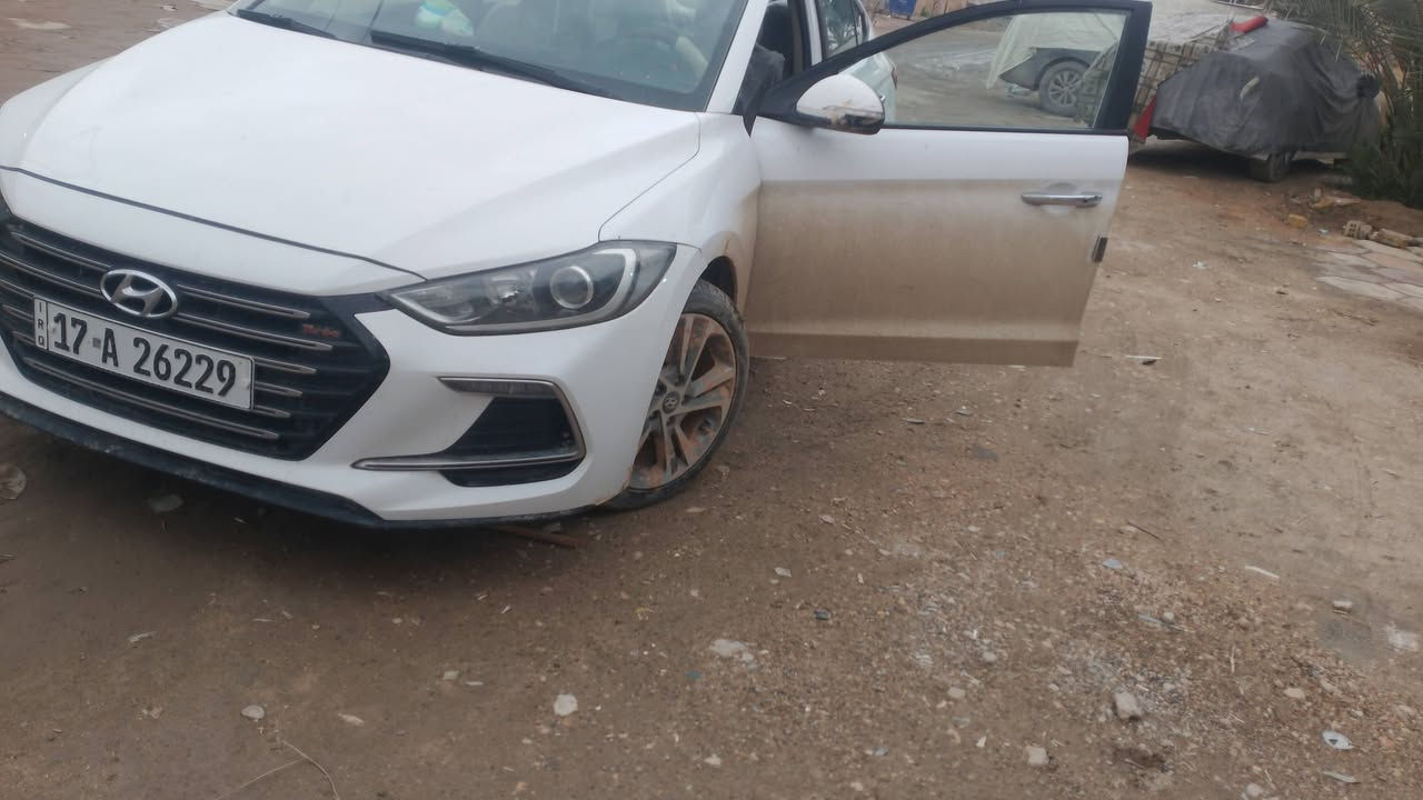 سلام عليكم النترا ٢٠١٩وارد خليجي للبيع نقد فقط السعر ١٤٢ السياره ماشيه ٢٠٠ الف قابله للزيادة السياره بيه طخات شخوط خفيفه بدعميات موصفتها فتحه بل السقف مري شفط دخول ذكي حساسات بكل الجهات خلف إمام جوانب مكيه ٢٠٠٠ دوش شرط السياره مرزوقه ومال جناي بيع مستعجل السياره بيه سونار موجود للاستفسار اتصل على الرقم ***********
