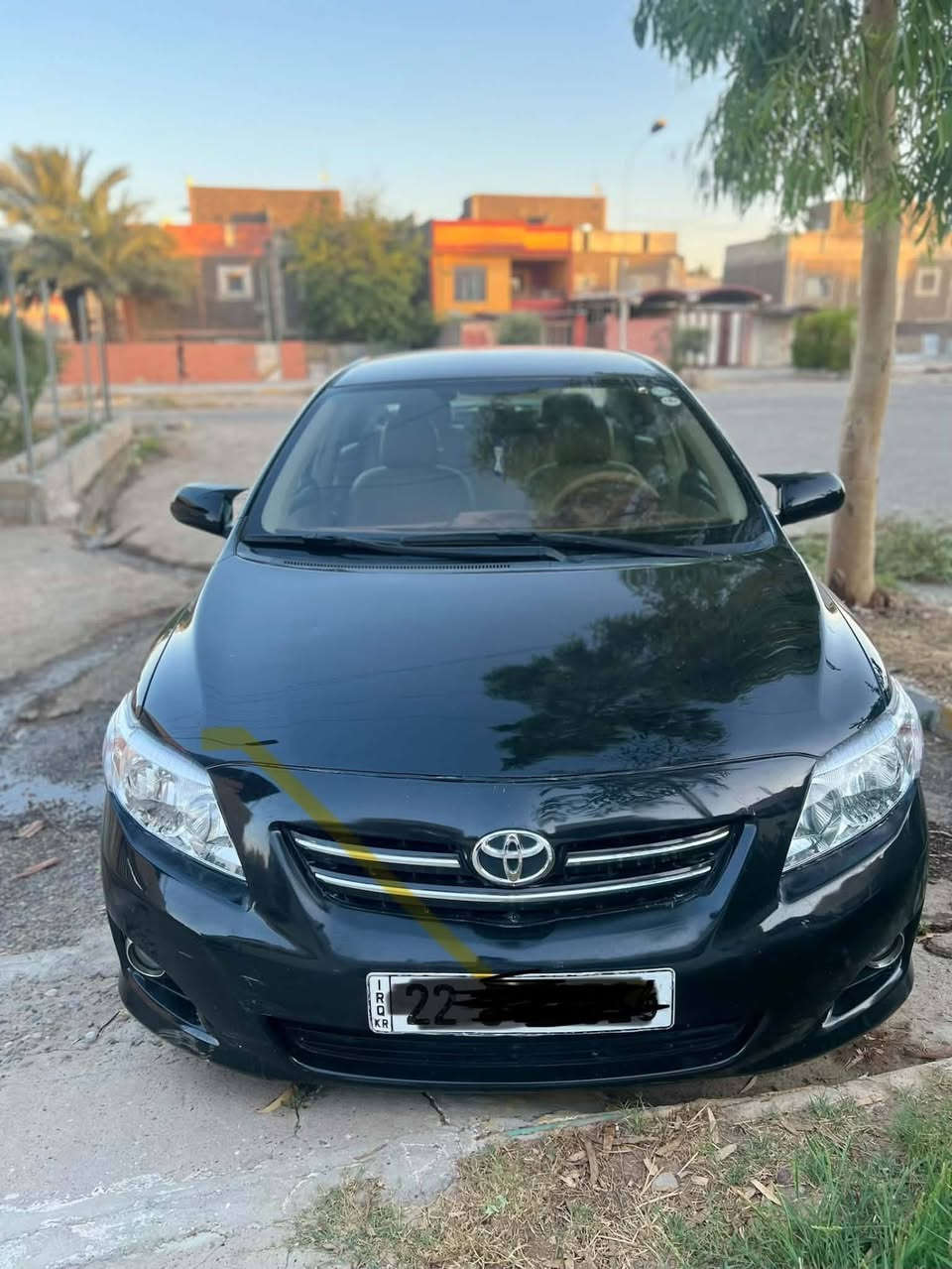 كورلا 2010 خليجي ضررها بالين وجاملت صفحة السايق صبغ بوند والسقف مقحل اعملو ستيكر مكينة 1600 كير ومكينة وتبريد شرط السيارة ما بيها اي ضربة او دواخل او شي ***********

