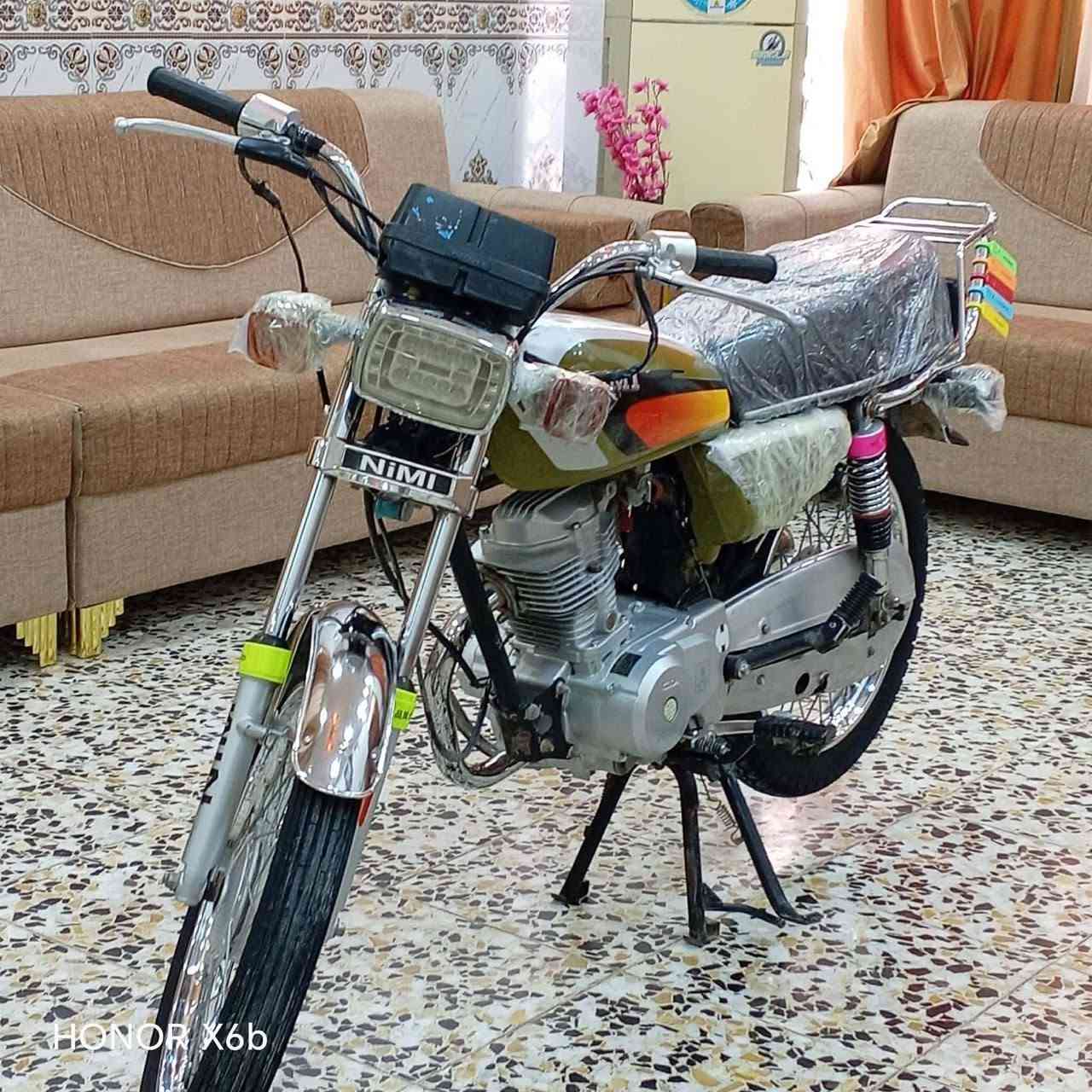 دراجه نامه للبيع اوراق سكنر 2025 السعر 575 وبيه مجال قليل للستفسار ***********

نص مكتوب في الصور:
- HONOR X6b