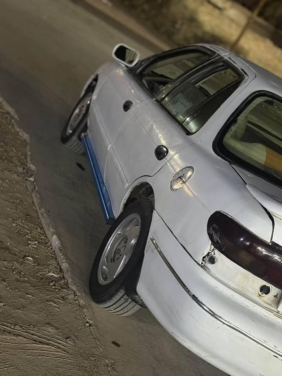 السلام عليكم كيا سيفيا موديل ٩٥رقم بغداد انكليزي تحويل ثاني يوم كير مكينة بيها جدد سيارة  يرادلها ملاحضات بسيطة ومصفرة ما عليها غرامات رايدها ب٢٣ورقة وبيها مجال تحويل ثاني يوم مكاني بغداد دورة هور رجب ***********
