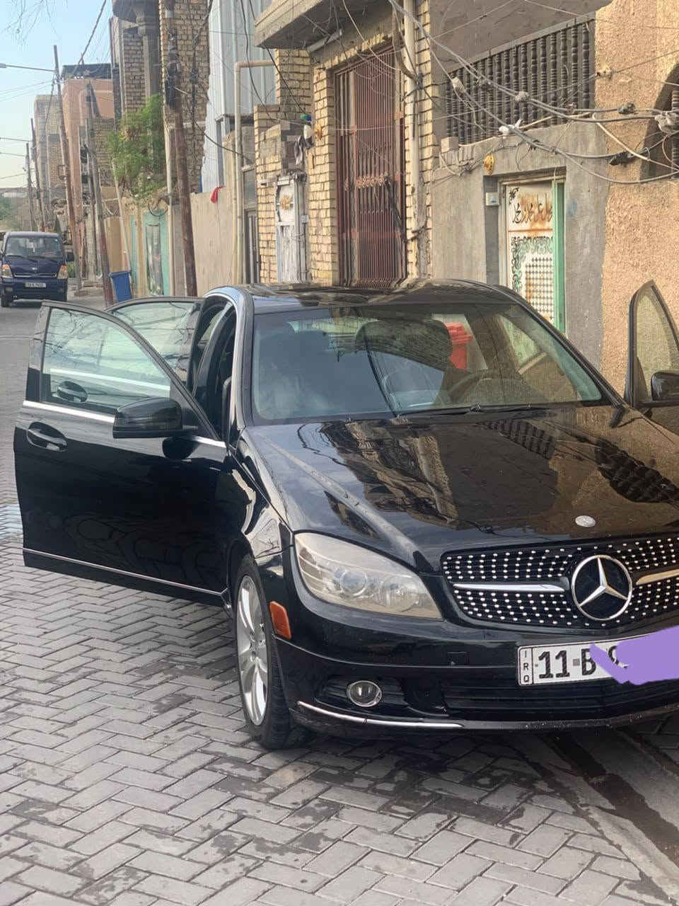 مرسيدس C300 • ٢٠١٠ • مكينة جديدة
