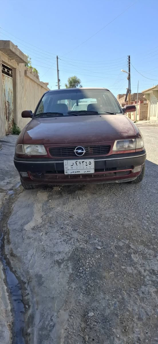 للبيع
سيارة استرا موديل 92 كوبون موجود سيارة نظيفة 
للاستفسار
***********
***********
