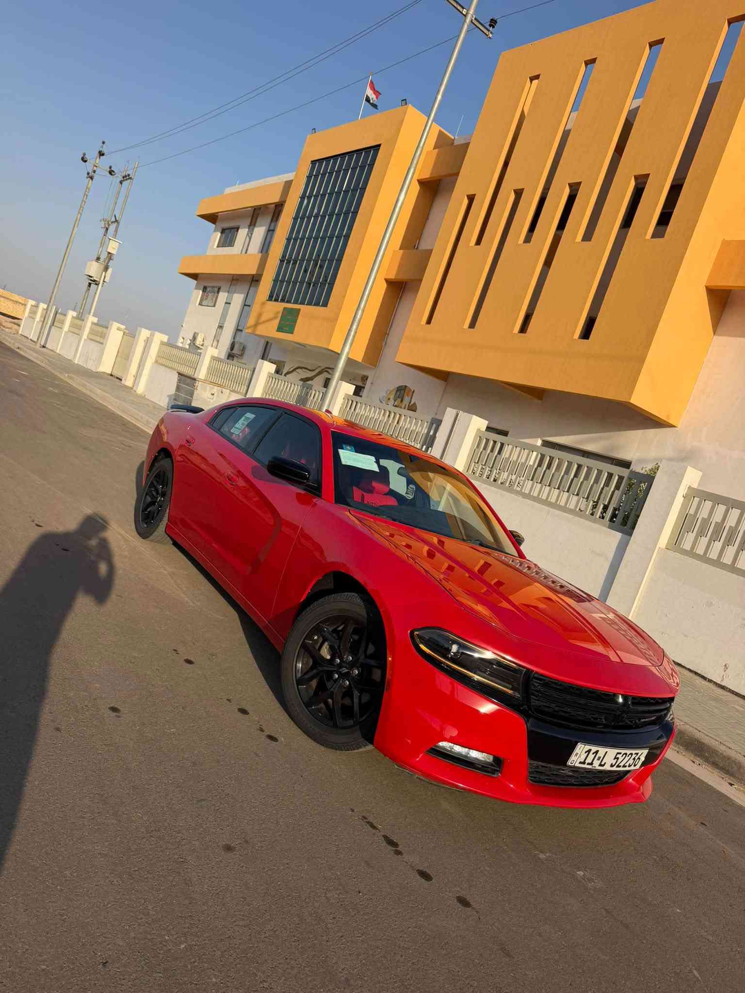 سلام عليكم دوج جارجر موديل 2023 اصلل موصفات SXT جاهزه وجديده ويل 18 حساس خلفي تبريد تدفيه ع لبلاد كامره دواره ماشيه 48 تبديل قطعه وحده نفس اللون وجاملق بي بارد مداور ثاني يوم بسمي شخصياً سعر 225 

***********
