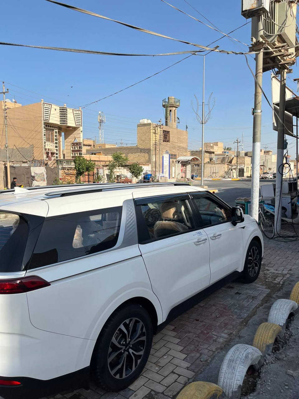 ‎ سلام عليكم كي كرنفال للبيع ***********
‎موديل  2023 كوري بنزين غاز
‎1- تحكم بالستيرن
‎2- حساسات امامي خلفي
‎3- حجم المكينة V6 3500
4-المسافة المقطوعه 73000 كم قابل للزيادة
5- شاشة متصلة
‎6- كامرات خلفيه 
‎7- بصمة
‎8- ويل كب 
‎9- تشغيل عن بعد
‎10- بيبان كهربائي
‎11- لاياتات لد
‎12- لايت زنون
‎13- اشاير بالمرأة
‎14- كشنات جلد بيجي
‎15- ثلاثة قطع تبريد
‎16- هيترات بالكشنات حار، بارد
‎17- هندبريك بصمة
‎18- شحن وايرليس
‎19- هيتر بالاستيرن
‎20- كشنات تدفئه تبريد 
‎21- مرأة شفط
‎22- كشن السايق مي مري
‎23- تحديد مسار
‎24- نظام قيادة سمارت, سبورت, ايكو، عادي
مكانها كربلاء للستفسار اتصل، ***********
