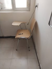 كرسي جامعي • سبورة • الاعظمية
