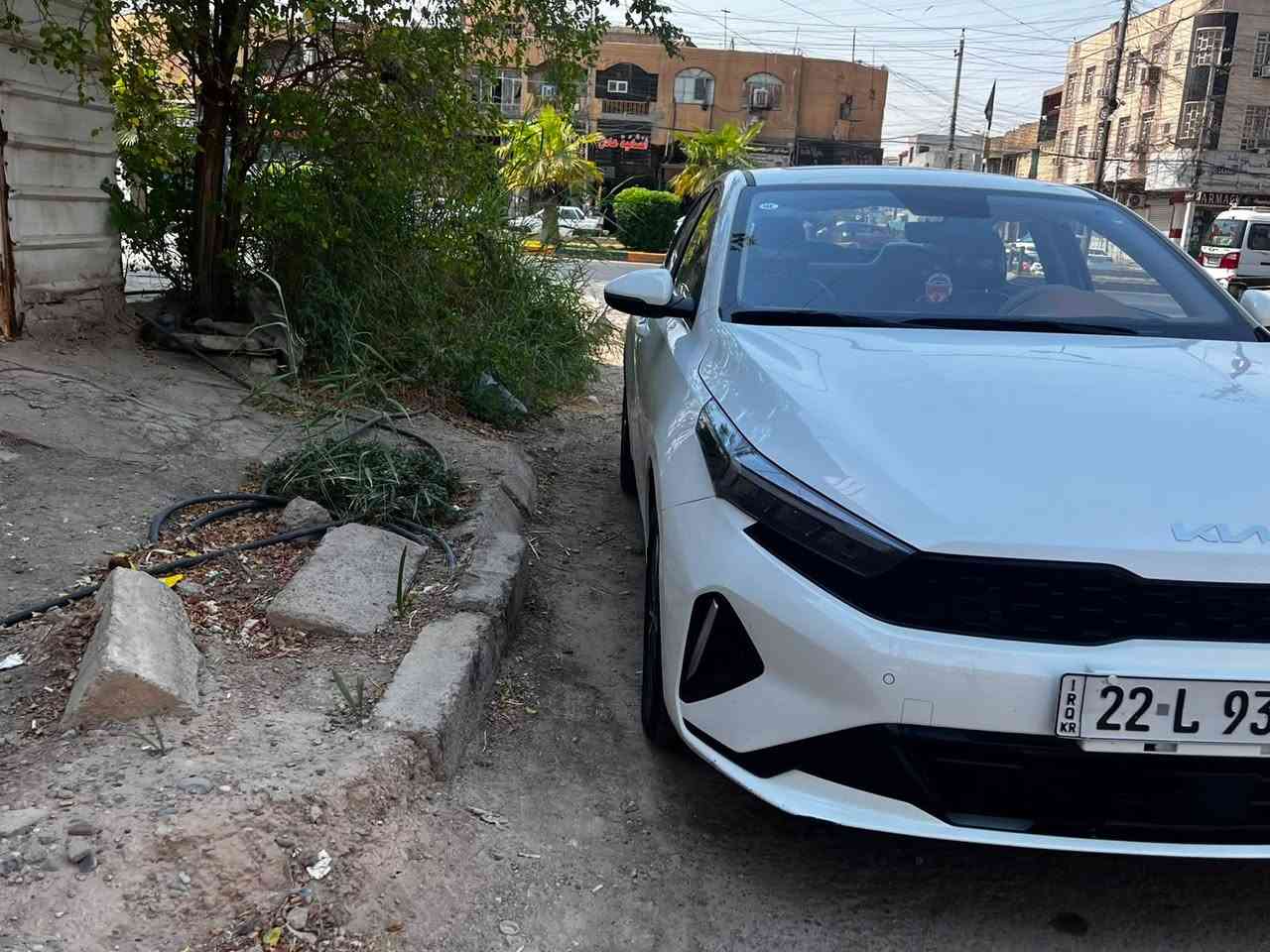 السلام عليكم k3 للبيع كامل المواصفات كفوبه ماعده كم شخطه بالدعاميه والدوسه  ماشيه 35 رقم اربيل وكاله باسمي عنواني بغداد حي اور  ***********
