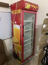 ثلاجة • بحالة جيدة