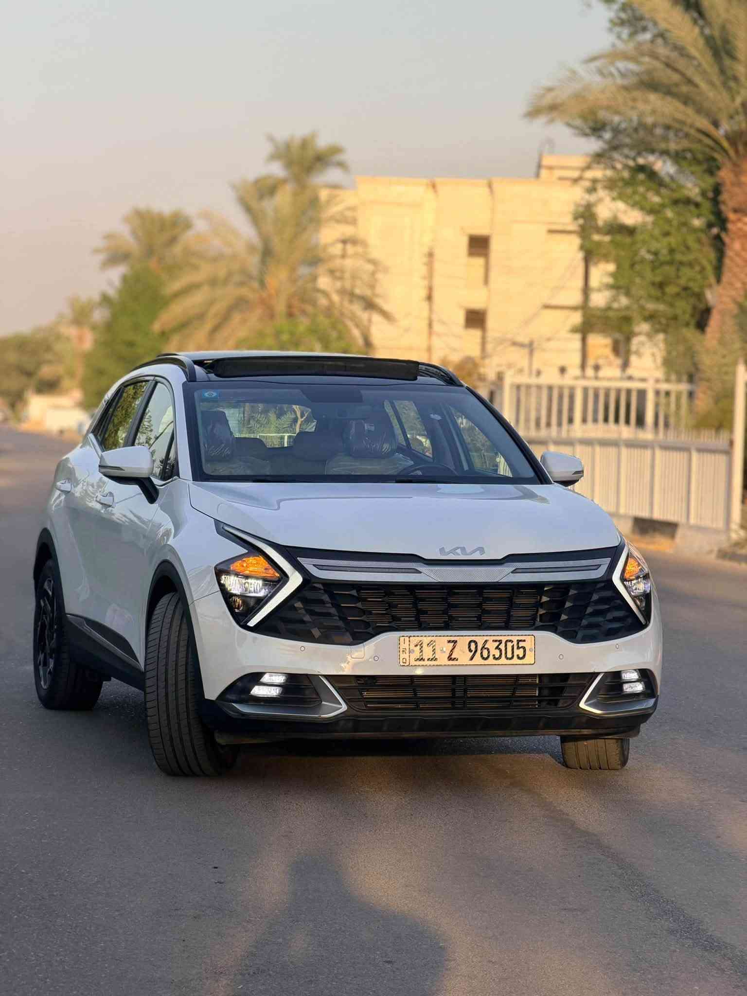 🔥🔥 للبيع سبورتاج 2025 وارد خليجي — فول   مواصفات.  كوري اصلي مو صيني 🔥
🚘 KIA SPORTAGE 2025
🇦🇪 وارد خليجي | فول مواصفات
✨ نظافة عالية جداً — بحالة ممتازة مكفوله كفاله عامه 
📍 الممشى: 16 كم فقط
💰 السعر: 228 وبيها مجال 

🔥 المواصفات 

• 🌟 فتحة سقف بانوراما
• ⚡ صندوق خلفي كهرباء
• 📡 رادارات جانبية
• 🔘 حساسات أمامية وخلفية
• ❄️ تبريد مزدوج
• 🔥 تدفئة كشنات
• 🔥 تدفئة ستيرن
• 💺 كشنات كهرباء
• 🪞 مرايات كهرباء
• 🛞 حساسات ضغط الإطارات
• 🎯 مثبت سرعة
• ⚡ هاند بريك كهرباء
• 📷 كاميرا خلفية
• 💡 لايتات أمامية وخلفية LED
• 🌫️ لايت ضباب أمامي وخلفي
• ✨ إشارات أمامية بتصميم لكزس
• ✨ إشارات بالمرايات
• 🚪 إنارة ترحيبية خارجية للأبواب
• 💡 إنارة ترحيبية عند التشغيل
• 🌈 إنارة داخلية
• 👆 إنارة داخلية لمس

💰 السعر: 228 وبيها مجال 

📞 للاستفسار والجادين:
*********** 

مكان سياره بغداد حي الجامعه
