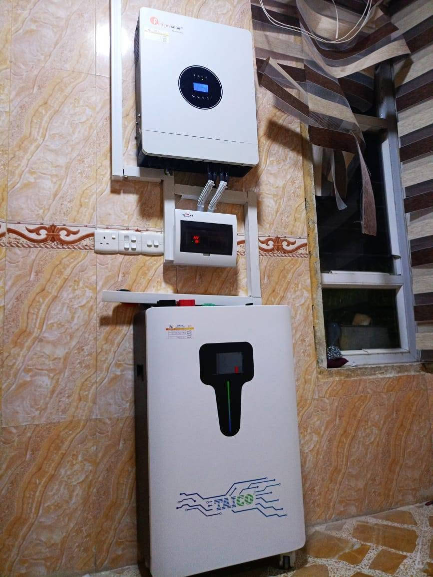 ☀️⚡ إنجاز جديد… وعروض مميزة من شركة النور الهندسية للطاقة الشمسية   ⚡☀️
بفضل الله وتوفيقه، تم إنجاز وتنصيب منظومة طاقة شمسية متكاملة في:
📍 صلاح الدين – الشرقاط – الحي العسكري
وبقدرة تشغيلية:
🔋 20 أمبير نهاري
🌙 16 أمبير ليلي
⚡ نظام متكامل يوفر تجهيزاً مستقراً وكفاءة عالية في التشغيل.
💥 عروضنا مستمرة ومميزة!
توفر شركة النور الهندسية للطاقة الشمسية نظام تقسيط مريح لحاملي بطاقات كي كارد الرافدين، لتسهيل امتلاك منظومة طاقة شمسية والدفع بطريقة ميسّرة ومناسبة.
📹 كما يتوفر لدينا كاميرات مراقبة حديثة
لحماية المنازل والمحال التجارية ومتابعة ممتلكاتكم، وبحلول أمنية متطورة تناسب مختلف الاحتياجات.
☀️🔋 طاقة شمسية بأفضل الحلول
💳 تقسيط مريح
📹 كاميرات مراقبة وحلول أمنية
كل احتياجاتكم تجدونها في مكان واحد مع شركة النور الهندسية للطاقة الشمسية.
⭐ خبرة أكثر من 5 سنوات
⭐ تنفيذ بإشراف هندسي متخصص
⭐ مواد ومعدات ذات جودة عالية
⭐ عروض خاصة ومميزة
⭐ حلول للمنازل والمكاتب والمحلات
📍 صلاح الدين – الشرقاط – سيدين – قرية الحرية – قرب محطة الأرجوان
📞 ***********
📞 ***********
☀️ شركة النور الهندسية للطاقة الشمسية
نحو طاقة أنظف… وحياة أكثر استقراراً وأماناً. ☀️🔋📹
