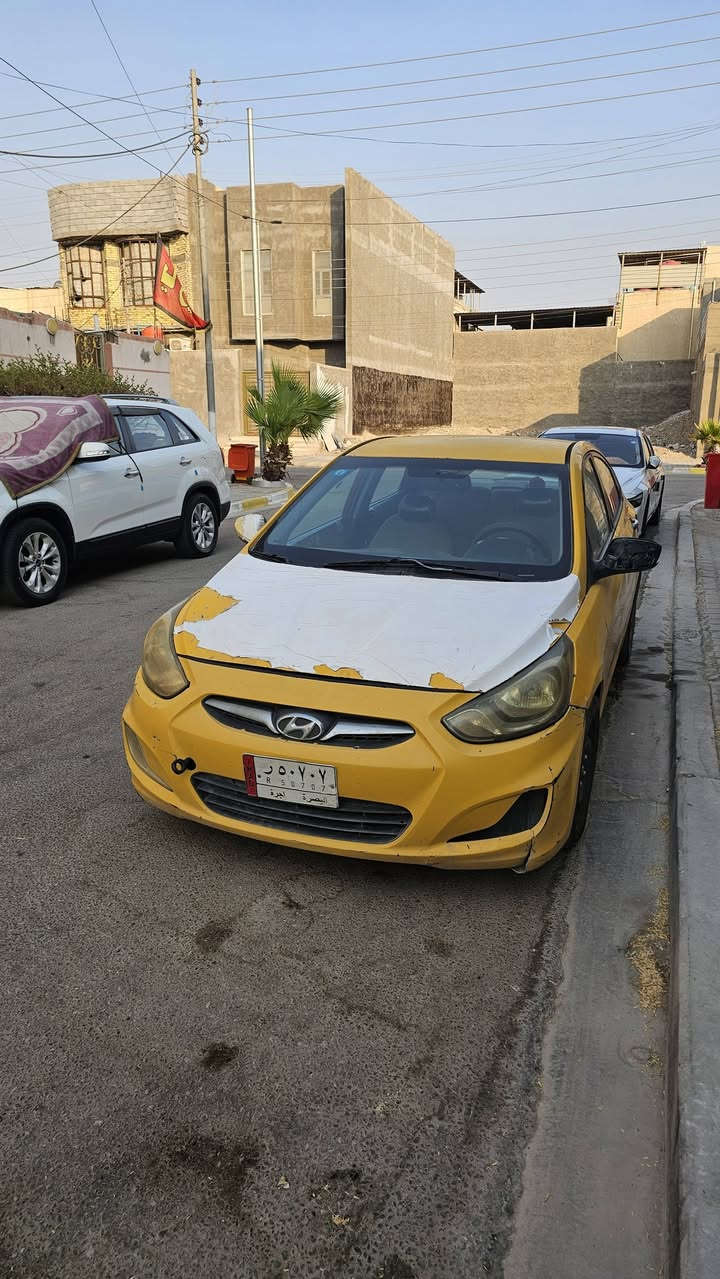 اکسنت 2013 محرك 1600

مكينة وكير خير من الله المكينة جديدة بدلتها صار سنة باتري جديد فان جديد سلف جدید السيارة نافضها نفض انا اغلب غراضها مبدلها جديد يعني السيارة لوك ولا تخاف عليها والكشر شوفة

عينك ..

السيارة وارد امريكي السعر 68
***********
