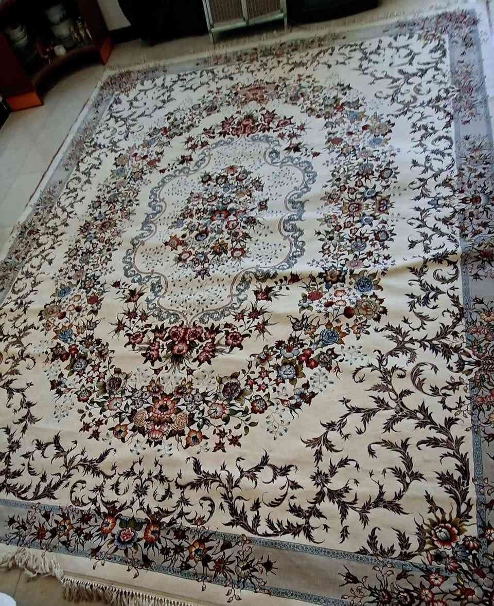 مرحبا زوليه للبيع ٤/٣جديده وتخبل بس التصوير ضالمها سعرها ٧٥قفل مكانها بغداد الغزاليه للاستفسار على الرقم ***********
