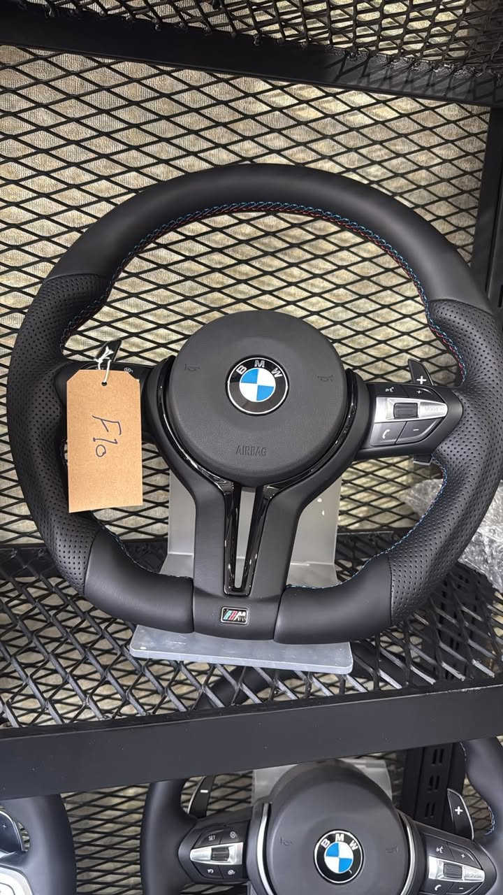 السلام عليكم 

يتوفر دركه استيرن Mعادي وكاربون للجميع موديلات بكوالتي عالي🔥🔥:

Ahmed bmwstore
كركوك حي صناعي شارع وكاله:
يتوفر توصيل الى جميع المحافظات:
***********:واتساب
