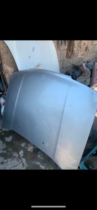بنيد. وباب مع دعاميه امامي. نيسان بريمرا. 07701223280
