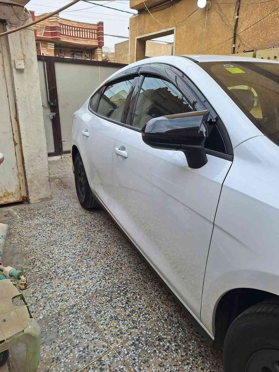 BYD سيل5 • ٢٠٢٥ • ١٩٦٠٠