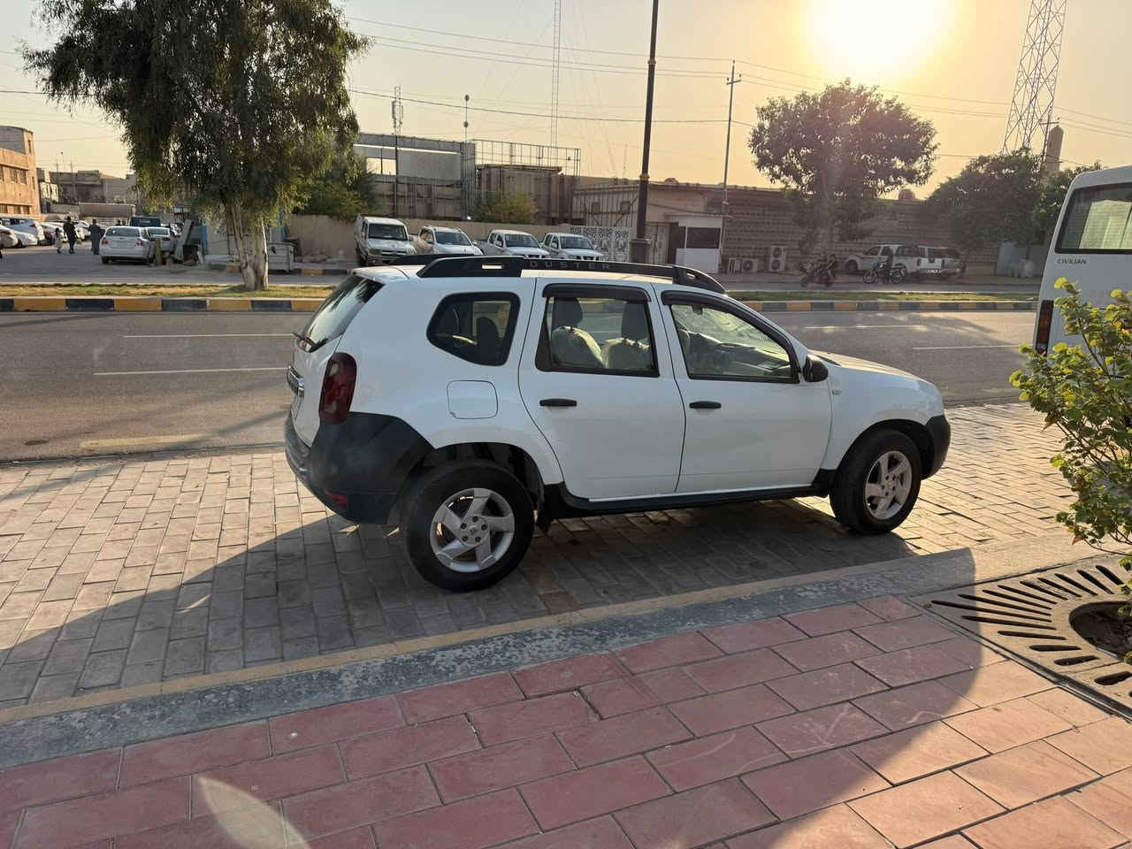 رينو داستر 2018 مكفوله كفاله عامه شرط اذا مفتوح برغي ترجع السياره باسمي  استلام شركه باسمي ما عليه اقساط مصفره كلشي كير محرك جديد كفاله بشرط من كلشي حداديه تايرات جدد بلادي مكان السياره بابل الحله السعر 80 وبيه مجال للشراي للتواصل
***********
رينو داستر 2018 مكفوله كفاله عامه شرط اذا مفتوح برغي ترجع السياره باسمي  استلام شركه باسمي ما عليه اقساط مصفره كلشي كير محرك جديد كفاله بشرط من كلشي حداديه تايرات جدد بلادي مكان السياره بابل الحله السعر 80 وبيه مجال للشراي للتواصل
