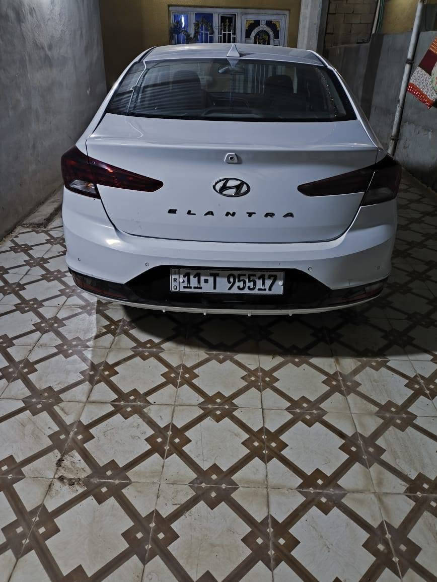 السلام عليكم

النترا 2020
فول مواصفات
كفاله عامه
فقط بارد بسيط جدا
بل باب عكس السائق الخلفي
والباقي السياره جاهزه من كلشي
مكلف بل نشر
السعر 175 مجال بسيط
الاتصال ***********
