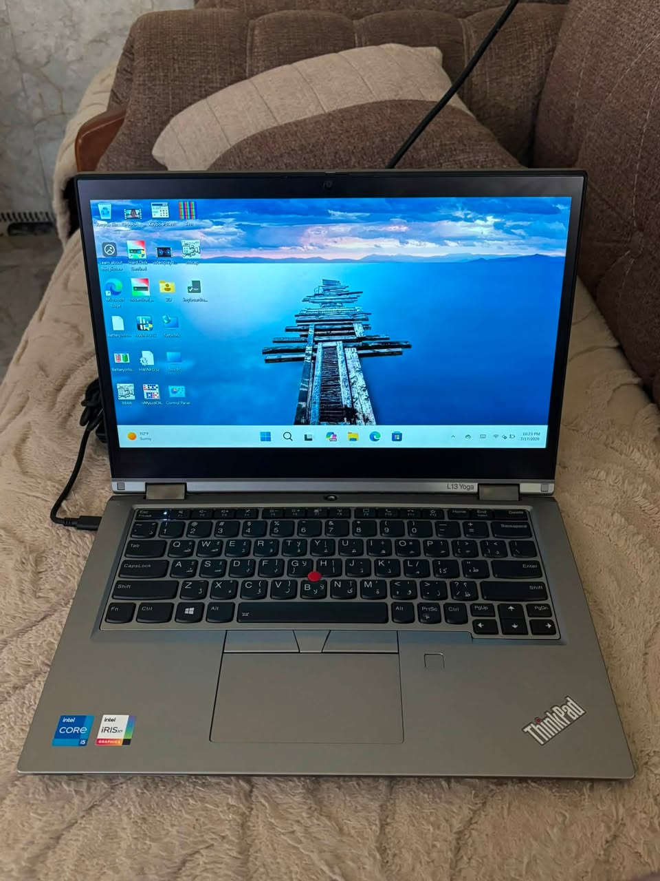 لينوفو يوكا لمس قلاب للبيع
كوراي5جيل 11
رامات 8DDR4
هارد 256SSD
بي بصمه وجه وإصبع نظافه عاليه كلش 
مكاني بغداد الدوره وموجود توصيل 
***********موجود واتساب

