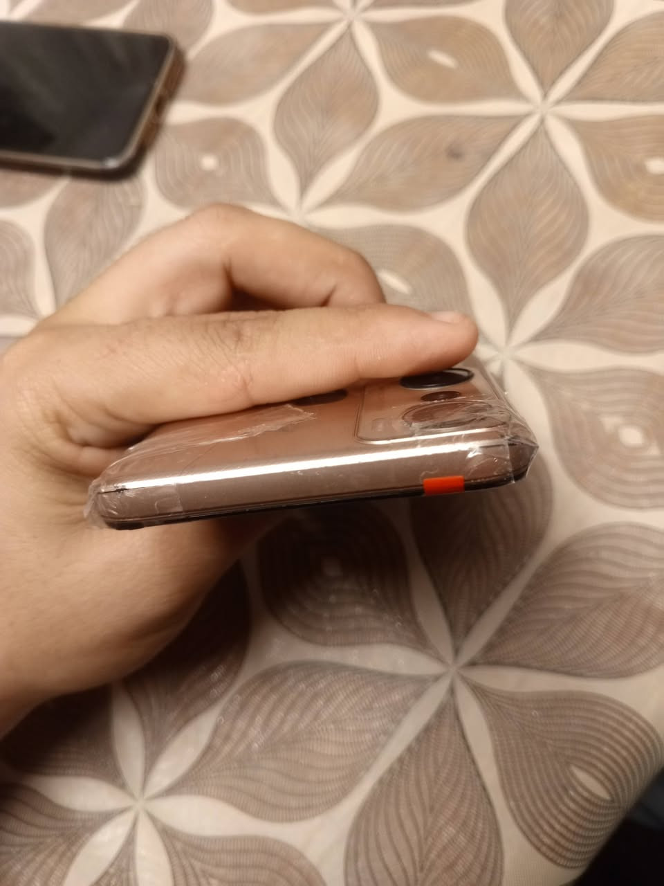انفنكس هوت ٢٠ اي HOT20i
نظافة بصور 
مبدل شاشة كلش مرتبة 
ذاكرة ٦٤
فقط جهاز بدون ملحقات 
مكاني بغداد الدورة 
سعرة ٨٥ 
رقمي ***********
