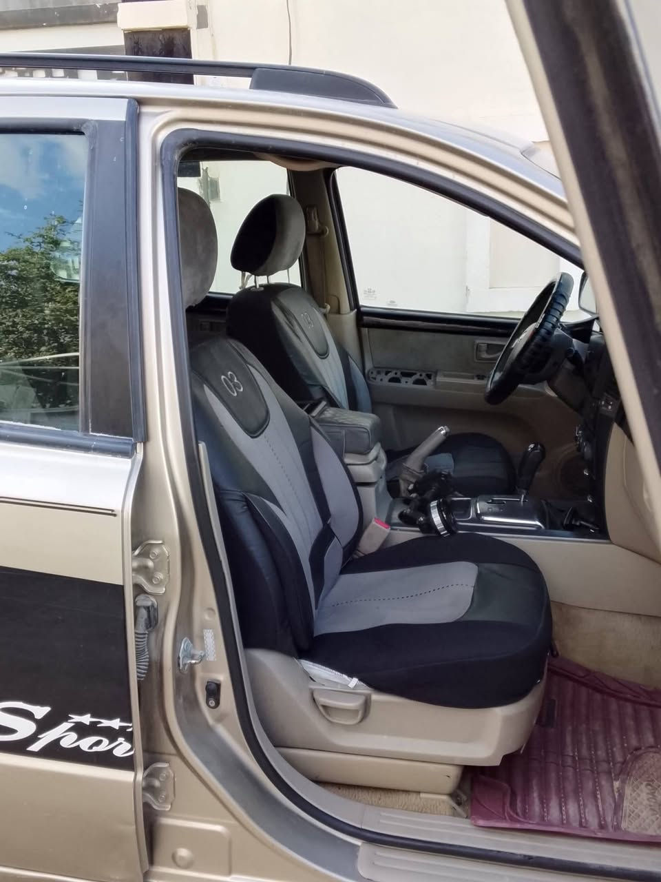 سورنتو LX وارد للبيع او المراوس
فول اوتو تبريد ثلج شاشه محرك 3300
ضرر صبغ شبر بالصندوق اثر جراد
رقم انكليزي بأسمي تحويل ثاني يوم
السعر 93
الرمادي كورنيش الحوز ***********
