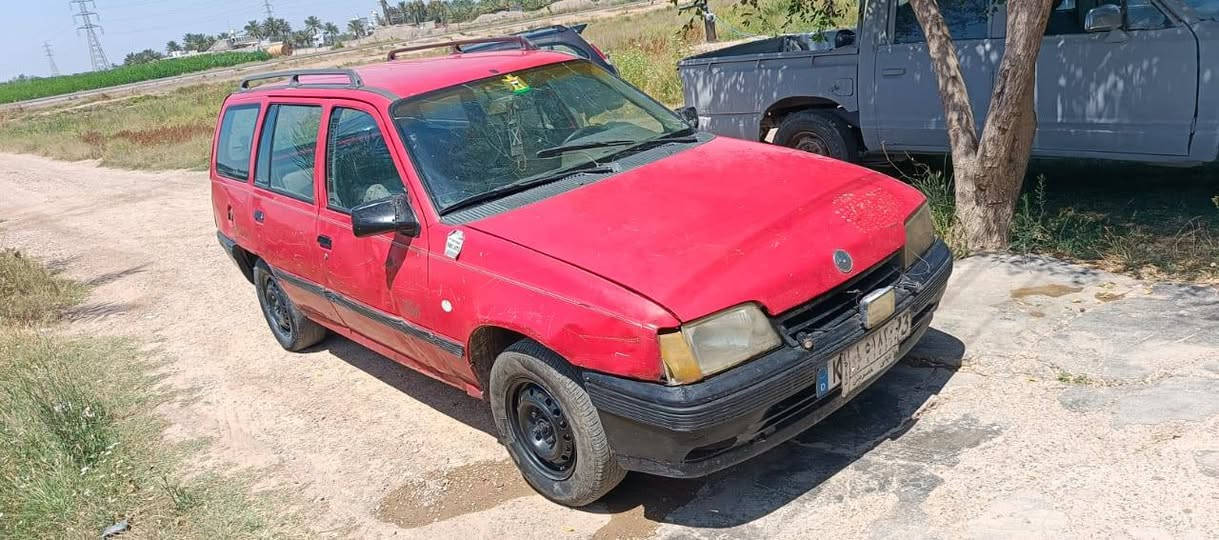 اوبل استرا للبيع اتصلو عله صاحبه اني مكلف
رايده ب20
***********
