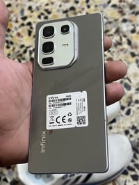 انفنكس نوت 50 برو  ذاكرة 256 / داخلية12+6 التلفون اخو الجديد كلش نضيف ...