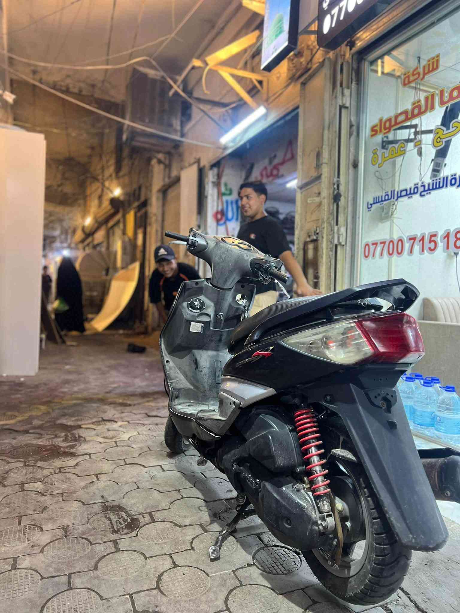 السلام عليكم
دراجة سكنس فحل نوزل ياباني خطين قبق نفخ
مكفوله كفاله عامة السعر1200 شراي تصل ع رقم ***********
