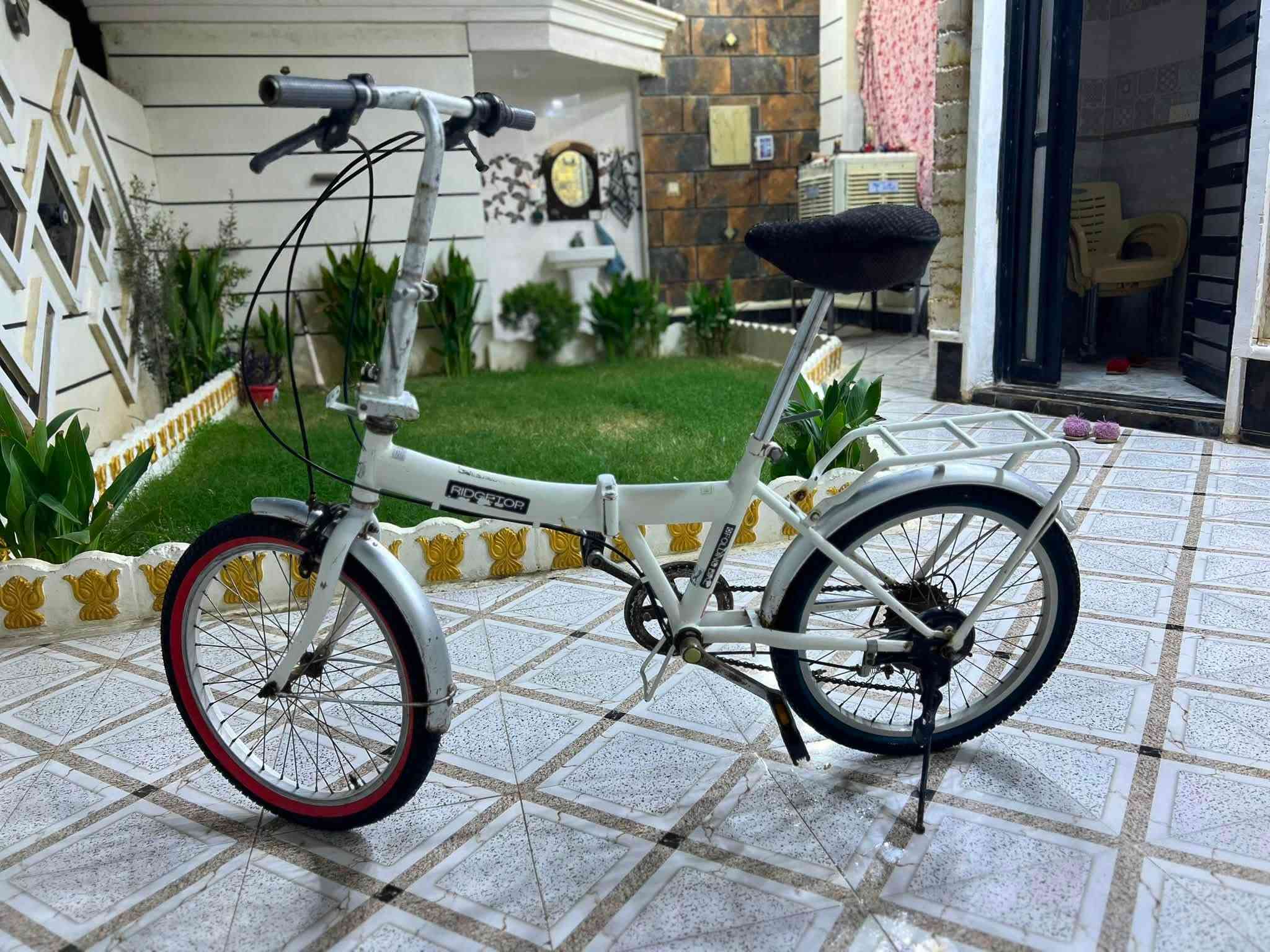 السلام عليكم
للبيع باسكل بايدر حجم 20 مابيه اي نقص  بعده جديد مال حاويه كير شغال بريگ شغال باسكل جان مضموم :السعر 70 وبيه مجال بسيط للطيبين الاستفسار على الرقم (***********) المكان هيت المشتل
