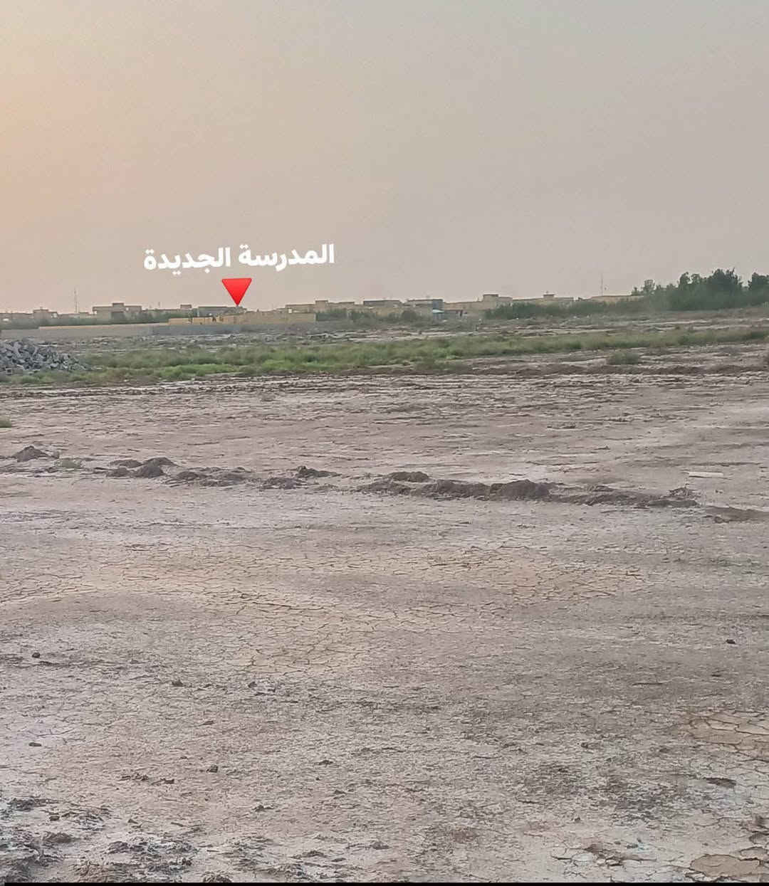 بسعر مناسب
قطعة زراعي للبيع مساحة 200 ركن
مقابل  توزيع الحشد والملعب الجديد 

ماي وكهرباء موجود 

واتساب / اتصال / ***********
