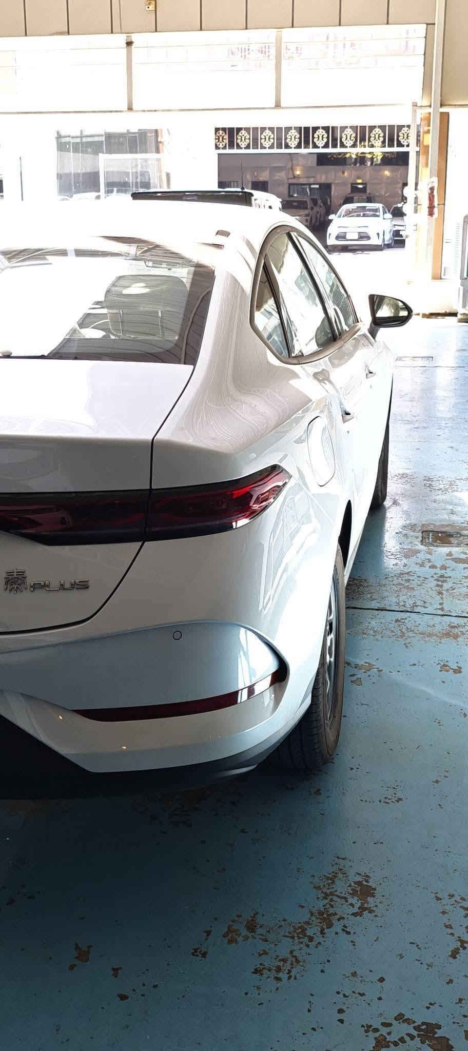 متوفر لدى معرض القمه 
BYD جن بلاص 2025
داخل ابيض 

الاستفسار 
***********
