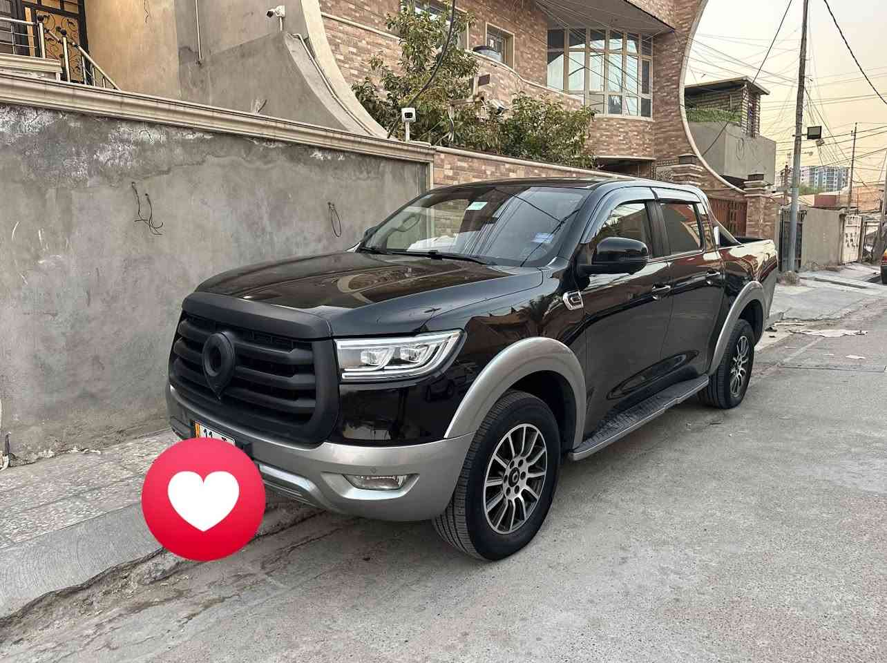 لسلام عليكم
بيك اب باور  ٢٠٢١  ( كاز ) 
موقع السيارة - بغداد 📍 
بيك اب كريت وول  باور
الموديل 2021
محرك 2000 تيربو 
ماشية 235 الف  ✳️ 

مكفوله من الصبغ والضربه باب صدر بارد ✅ 
محرك كاز مجفت ✅ 
المواصفات  🔰 
كير zf 8 سرعات
دواخل مشمشي  
شاشة حجم 10
تحكم ستيرن 
تشغيل عن بعد بصمه
الصندوق جكات بدون درج رادارات وخروج مسار و4*4
وبقية المواصفات المعروفة ✴️ 

السيارة جاهزة من جميع النواحي ✅

رقمها بغداد مشروع وطني 
السيارة بأسمي مدفوعه ضربيه حتى سنه 2026  🔹 
رقم دولي
*********** 
سعر ١٣٥

نص مكتوب في الصور:
- MONDAY