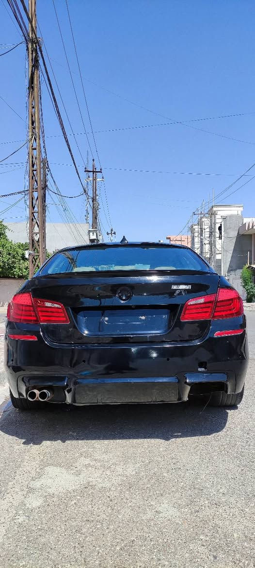 بيع او مراوس حسب القناعة
BMW F10 -2010
530i
محرك N52B30
گير ZF8HP ثمن نمر 
بي مكانين بارد وصندوق جارد
وشبر مامصلح باب سايق مشتريلة باب بعدني ماشادة 
يحتاج برمجة محرك وگير ومشط وشاشة دعاميات M امامي خلفي 
داخل اوف وايت كامرات 360°
حساسات امامي خلفي 
اوتو هولد تبريد قطعتين 
كشنات تدفئة
لايتات جدد زينون بلاد بس الايتات اخذتهن ب 700$
رقم سليمانية القديم تحويل مباشر وكالة باسمي
مكان كركوك ***********
سعر 135$
بي شغل برمجة شوية وتصفير كركوك, العراق
