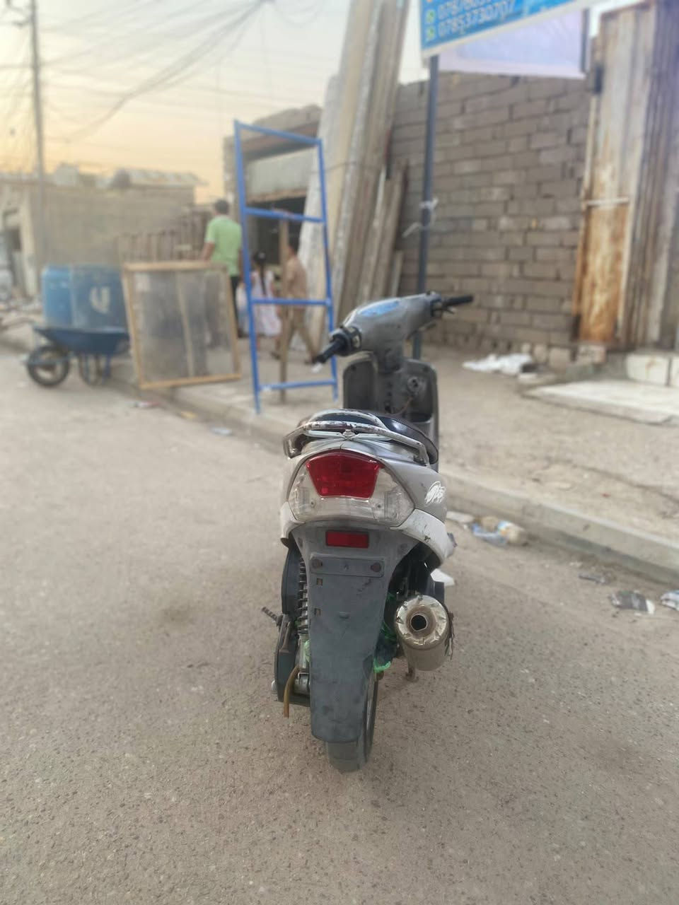 ماكس منغولي للبيع بوشه 50 بلاد دراجه جاهزه محرك نضيف شلعه ونعومه كفرات بلاديه ***********
