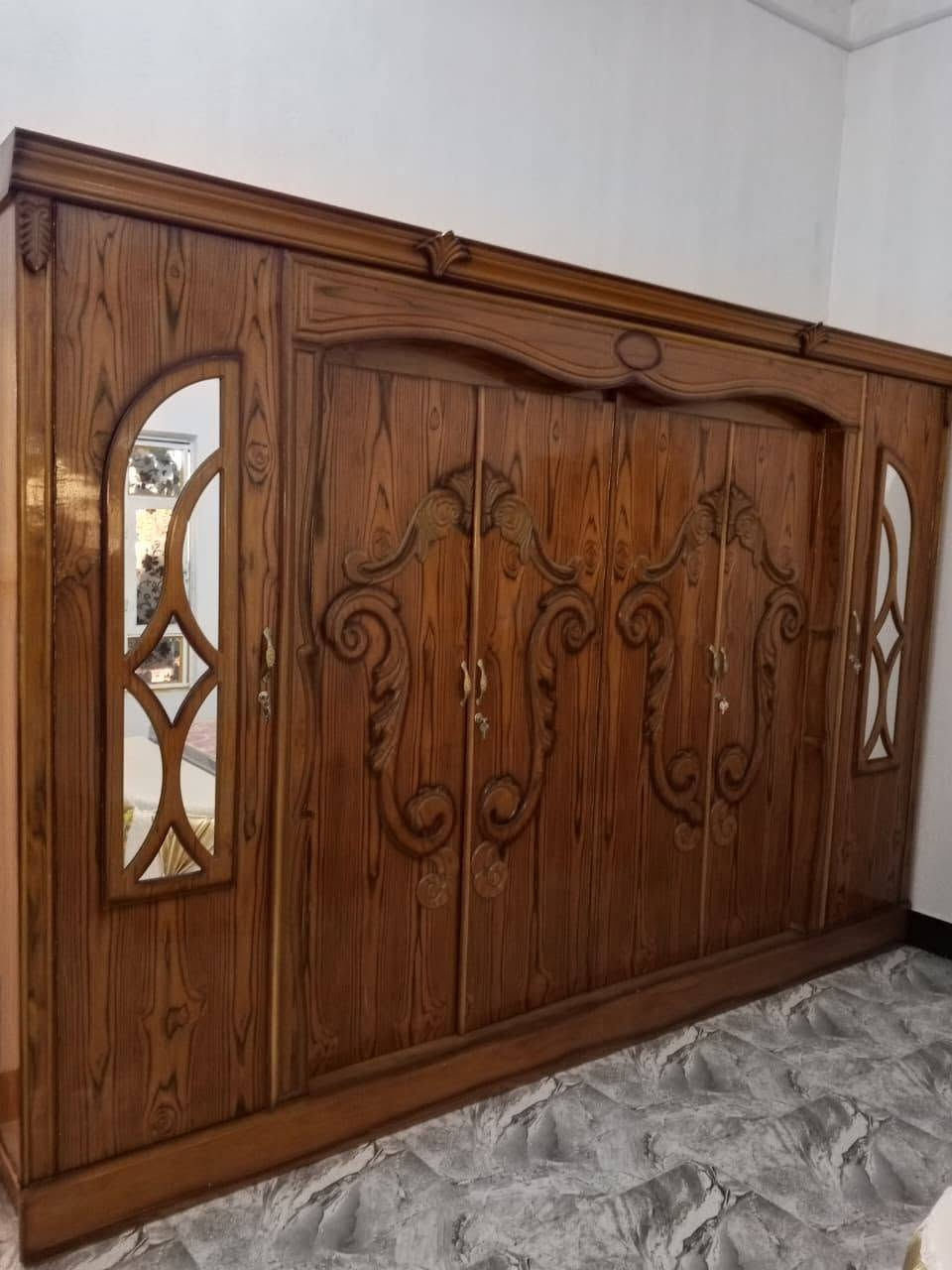 غرفة صاج الليع
رقم تليفون
+***********
+9647816722477
