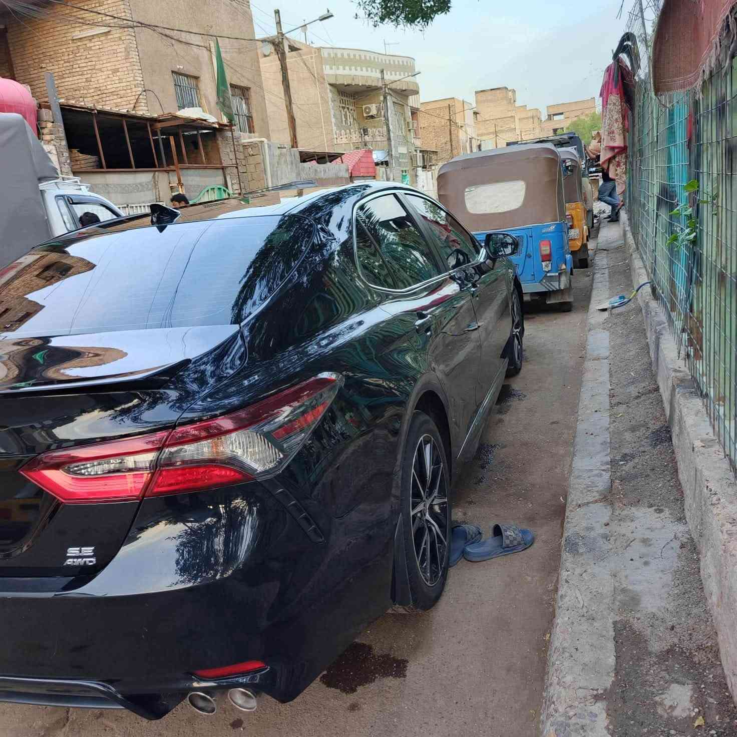 للبيع كامري 2024 وارد امريكي بدون رقم
ماشيه 2000 
حادث جاملخ وربع البنيد
مواصفات se 
جلد داخل بيجي شاشه كبيره 
رادار امامي ويل دعايه 
بجم se 
زنون 
مكينه 2500 بانزين 
السعر 185 وبيها حك الجيه 
الهاتف ‭***********‬
