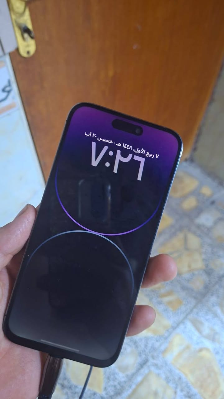 ايفون 14 برو ماكس شرق أوسط جهاز مبدل شاشه وبطاريه 94 وجهاز شرق أوسط بس بي مشكله سمع رحت وديته ابو تلفونات كال تصليها ٢٥الف جهاز رايده ٥٠٠ الف وتساب*********** فقط رد هناك
