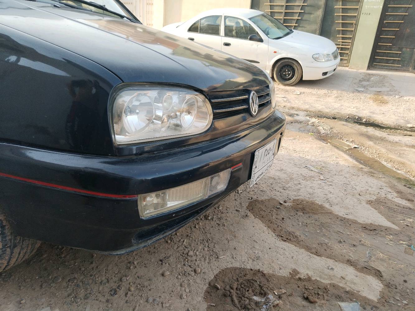 كولف موديل 93
محرك كير شرط كير عادي 
رقم صلاح الدين مشروع وطني شرط تحويل 
مصبوغه جديد وبعد مو مبولشه 
للبيع السعر 30 ترهم مراوس 
مكاني سامراء ***********